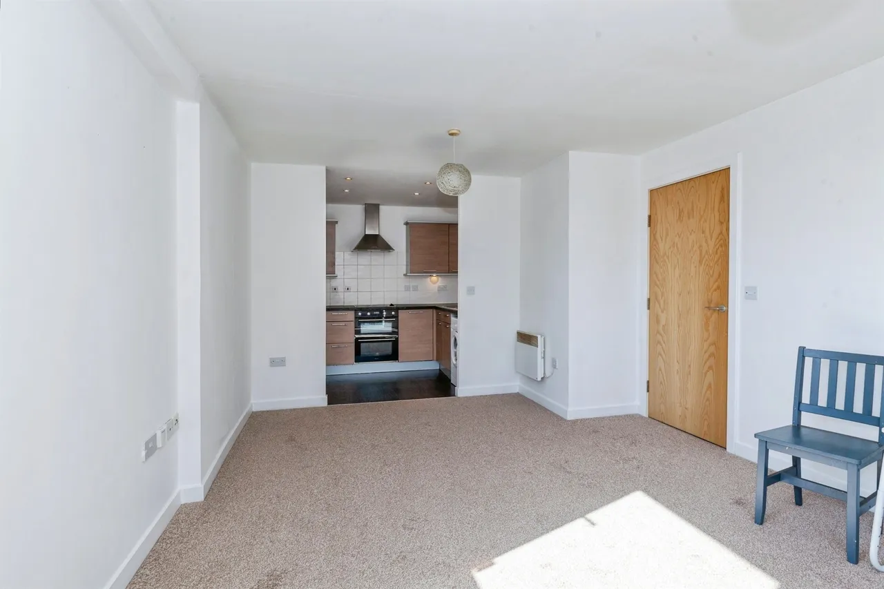 Tuns Lane, Slough, SL1, photo 13