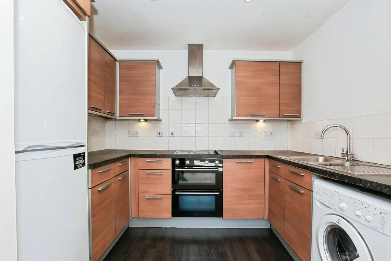 Tuns Lane, Slough, SL1, photo 10