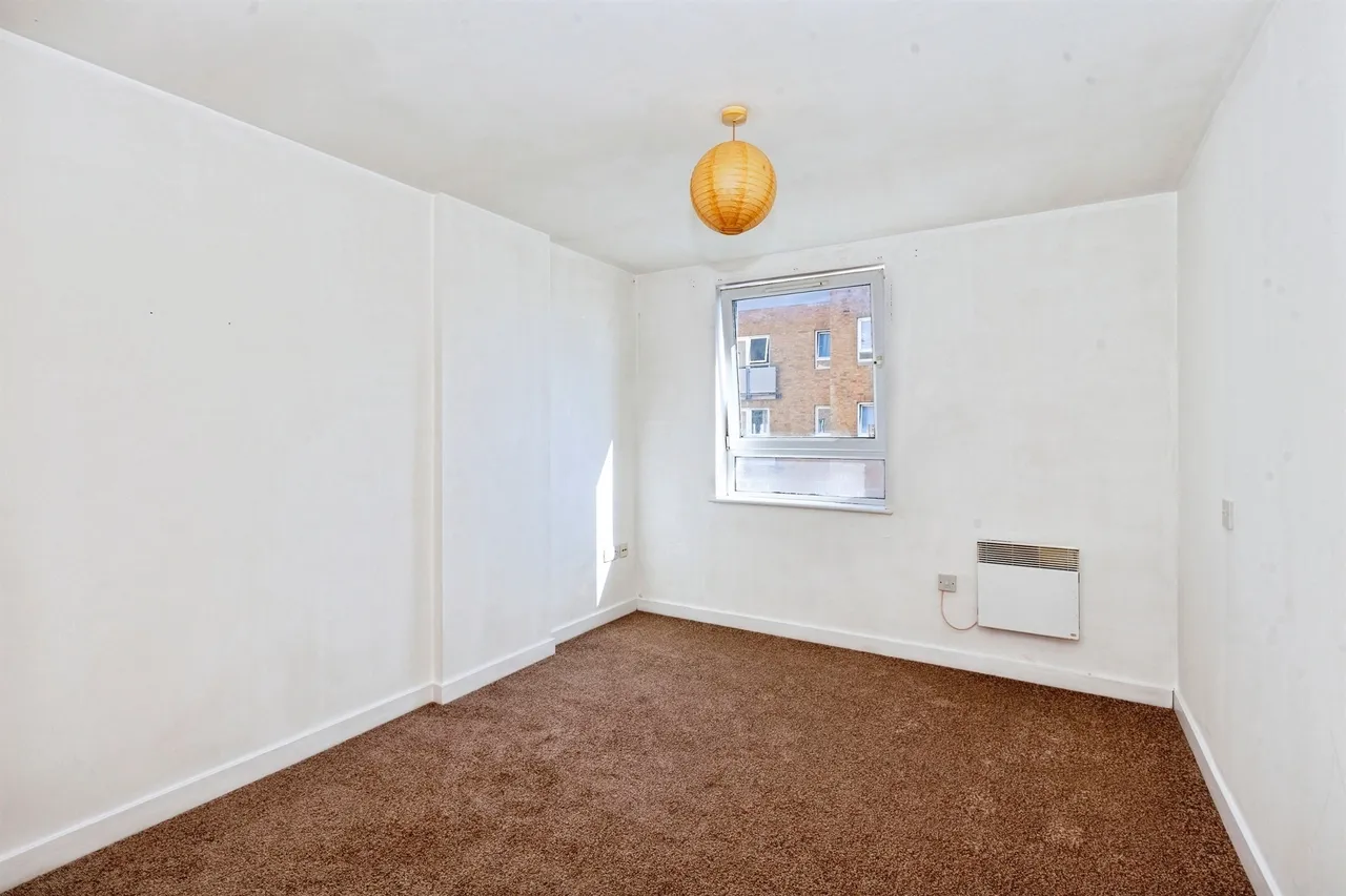 Tuns Lane, Slough, SL1, photo 3