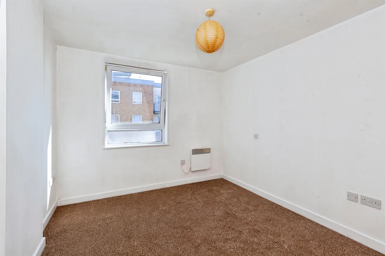 Tuns Lane, Slough, SL1, photo 7