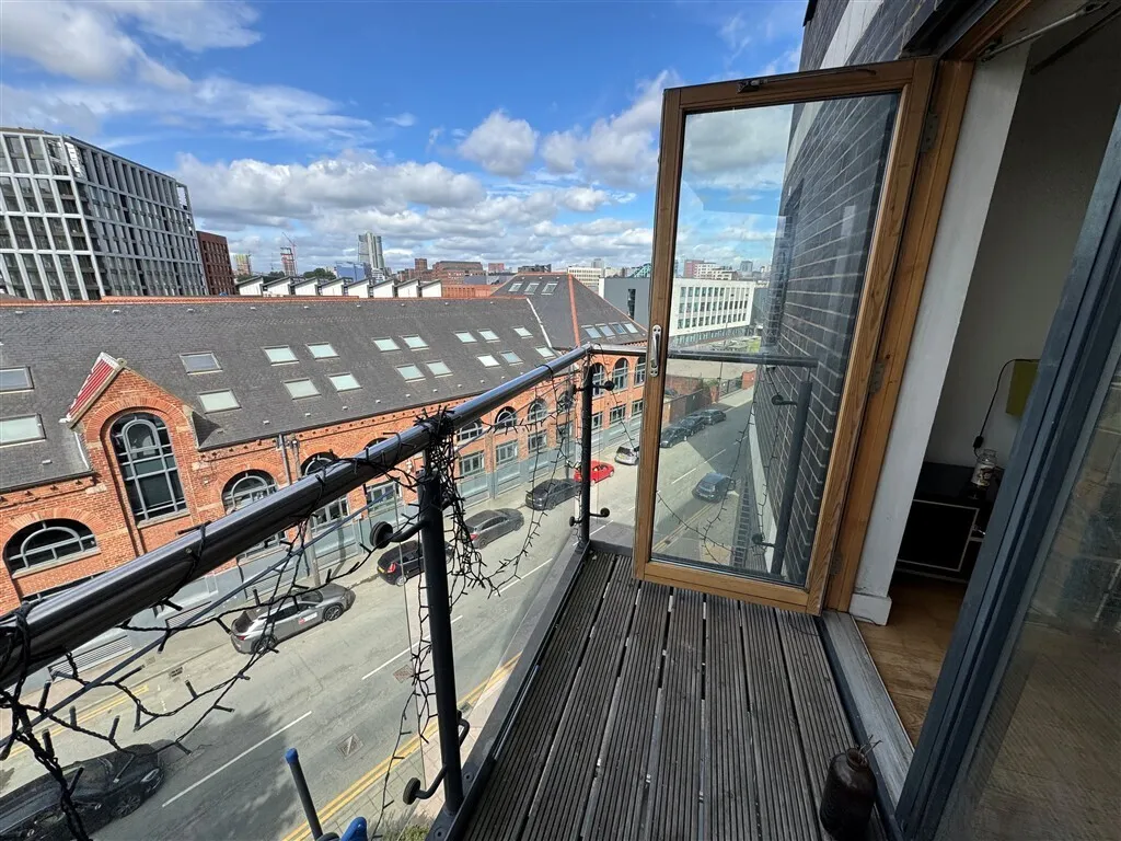 1 bed flat for sale, The Boulevard, Leeds, LS10