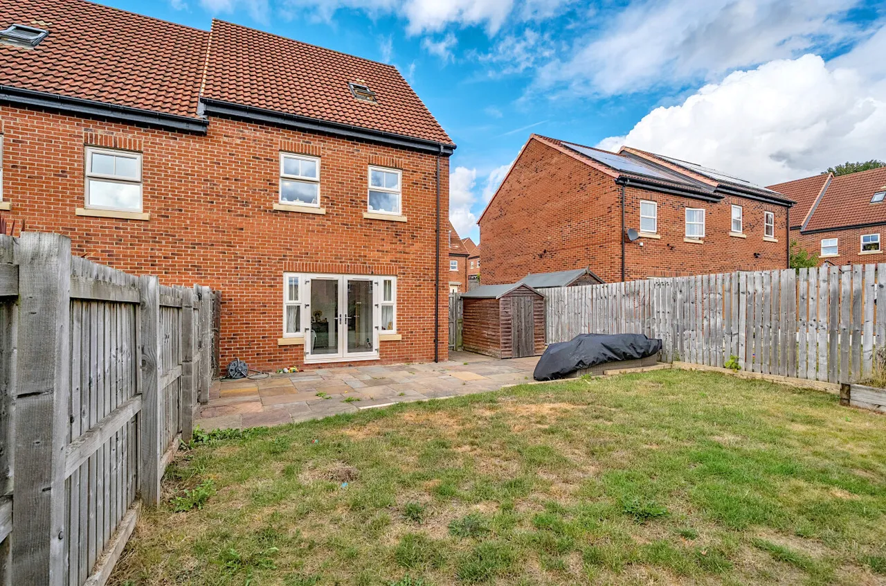 Asket Fold, Seacroft, LS14, photo 22