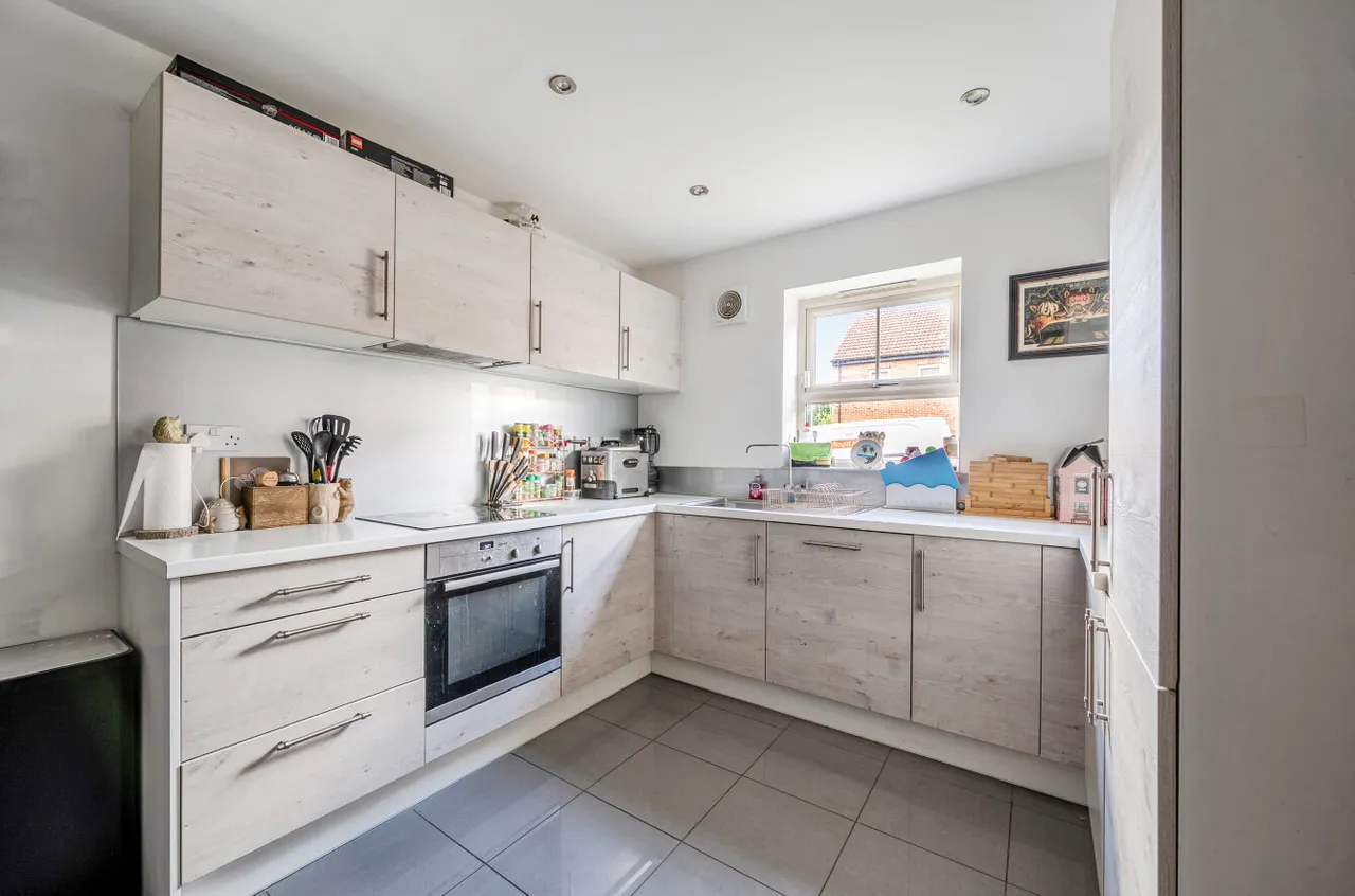 Asket Fold, Seacroft, LS14, photo 10