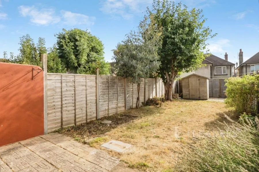 Murina Avenue, Bognor Regis, PO21, photo 11