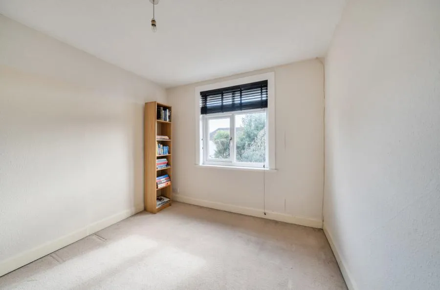 Murina Avenue, Bognor Regis, PO21, photo 9