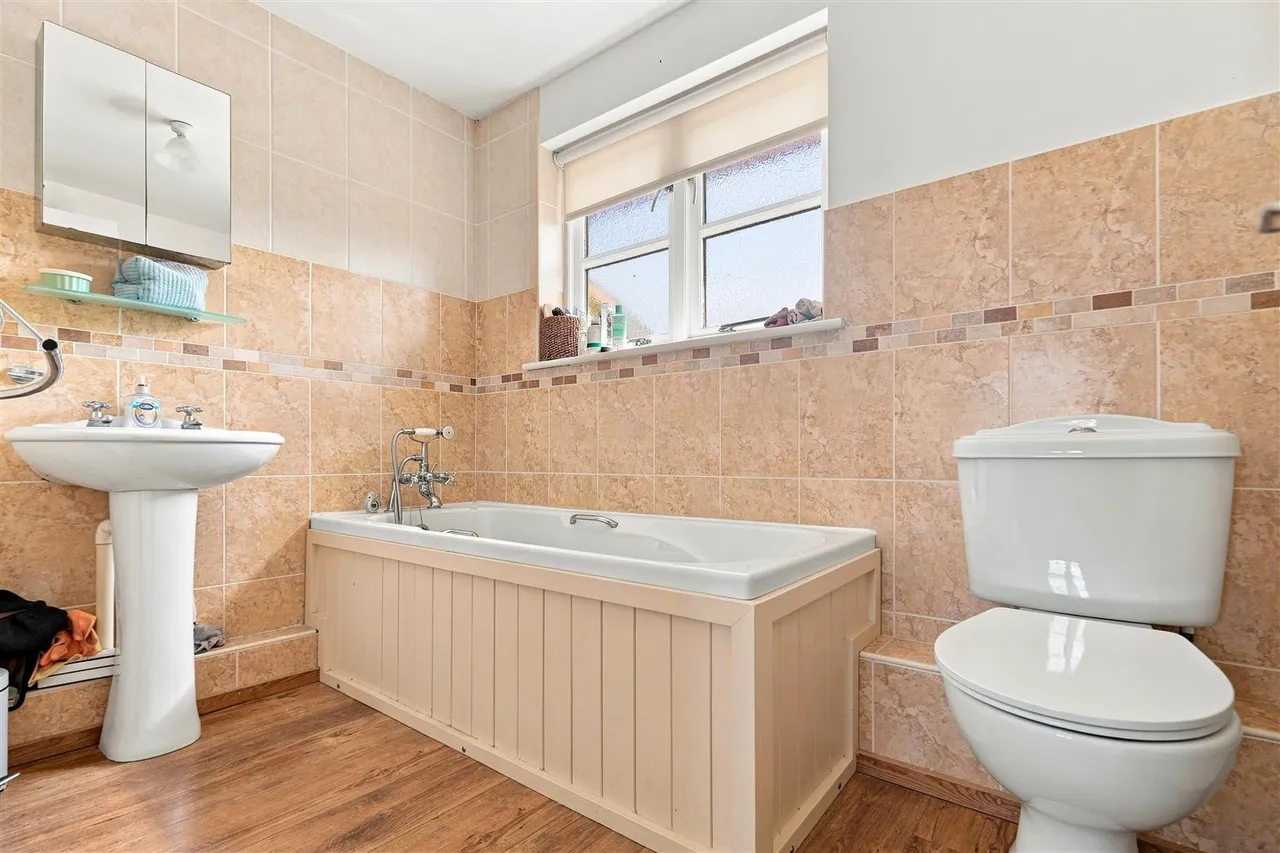 Meadow Way, Stradbroke, IP21, photo 14