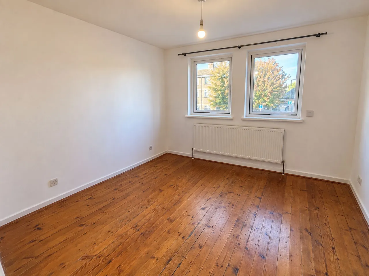 Pelly Road, London, E13, photo 10