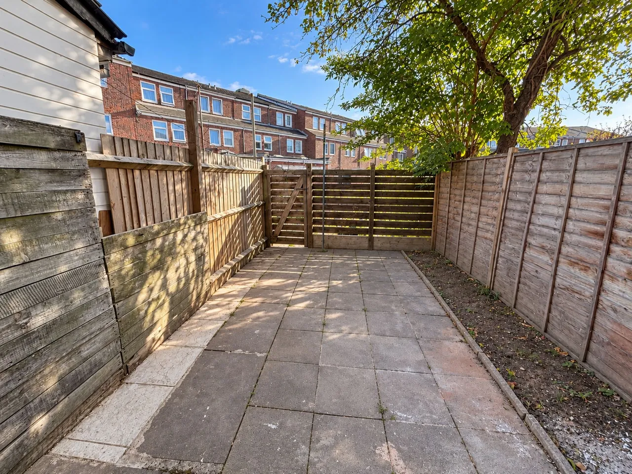 Pelly Road, London, E13, photo 15