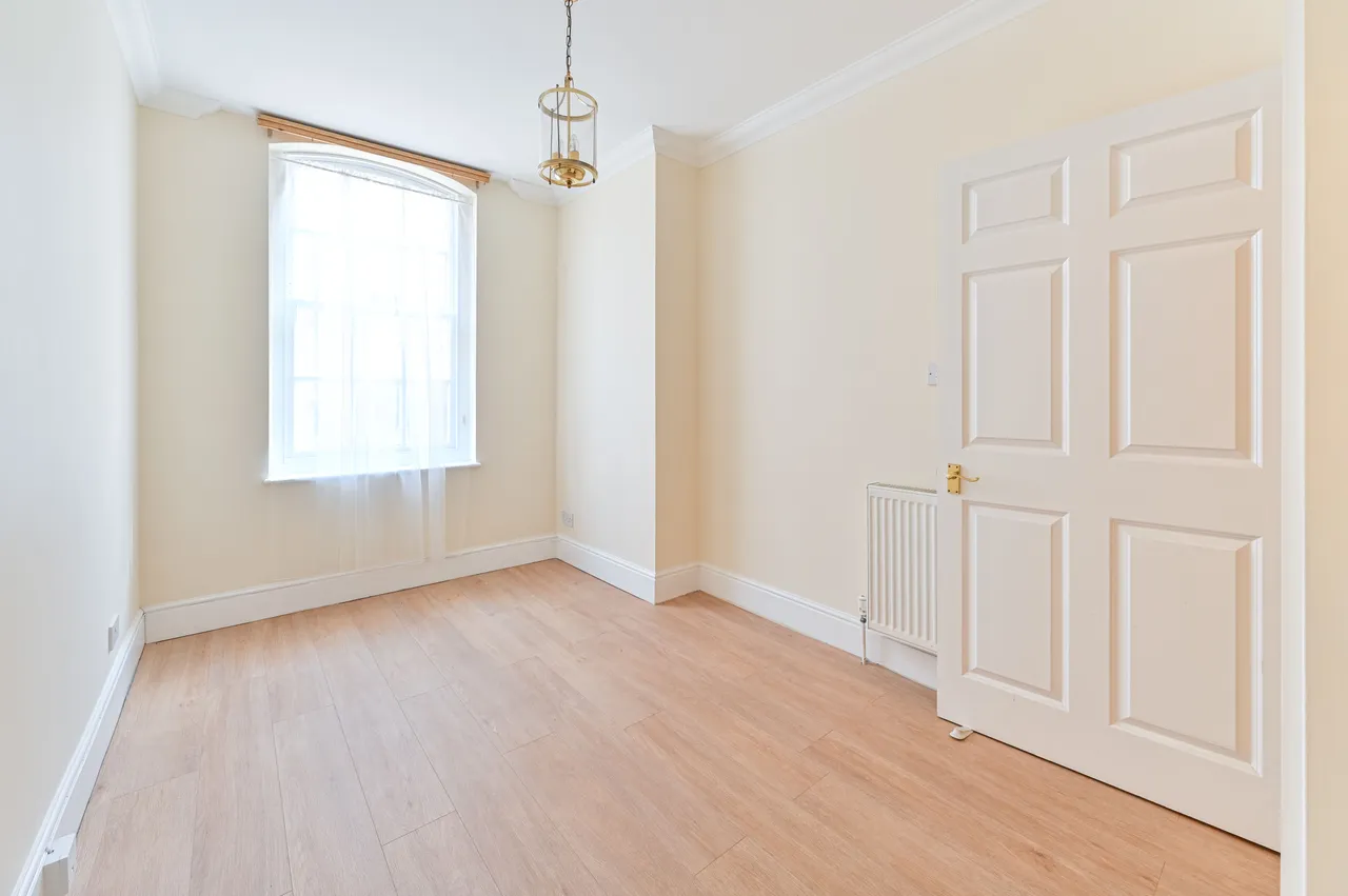 8 Priory House, 32 Folgate Street, London, photo 5