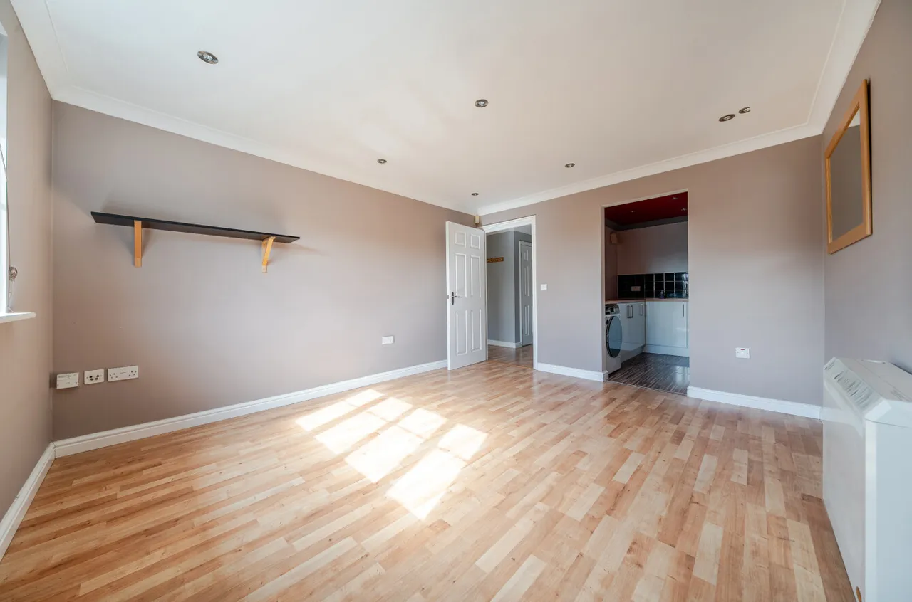 Aragorn Court, Guildford, GU2, photo 10