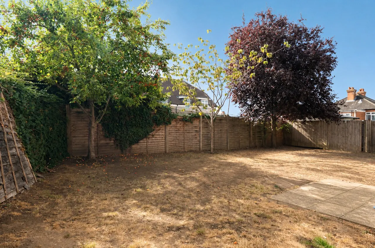 Aragorn Court, Guildford, GU2, photo 13