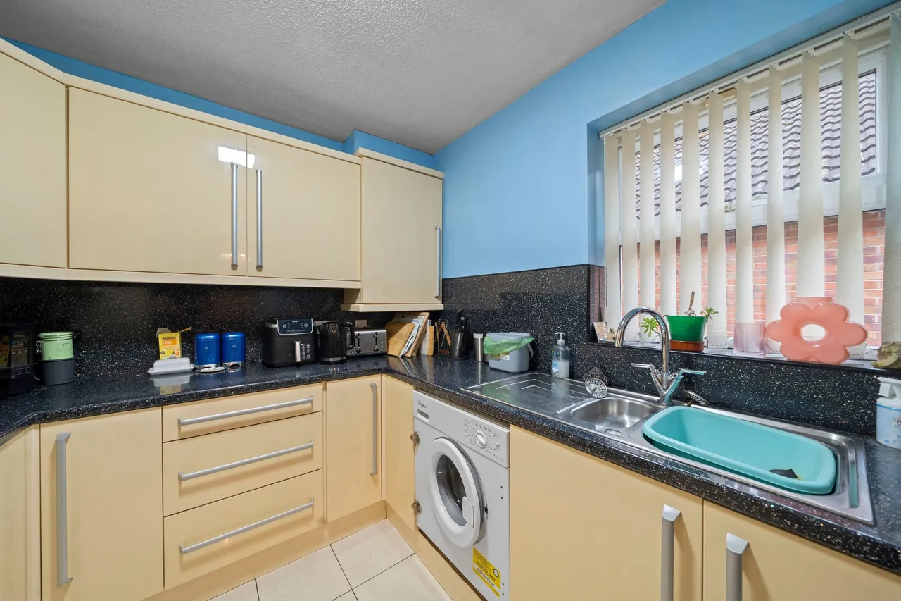Brancaster Drive, Lowton, Warrington, Warrington, WA3 1AT, photo 6