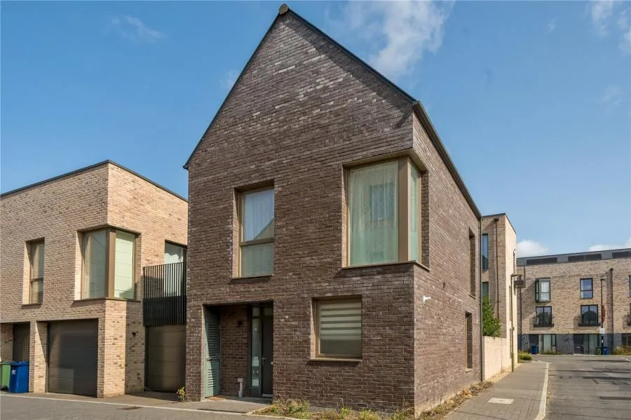2 bed house for sale, Bluebell Mews, Headington, OX3