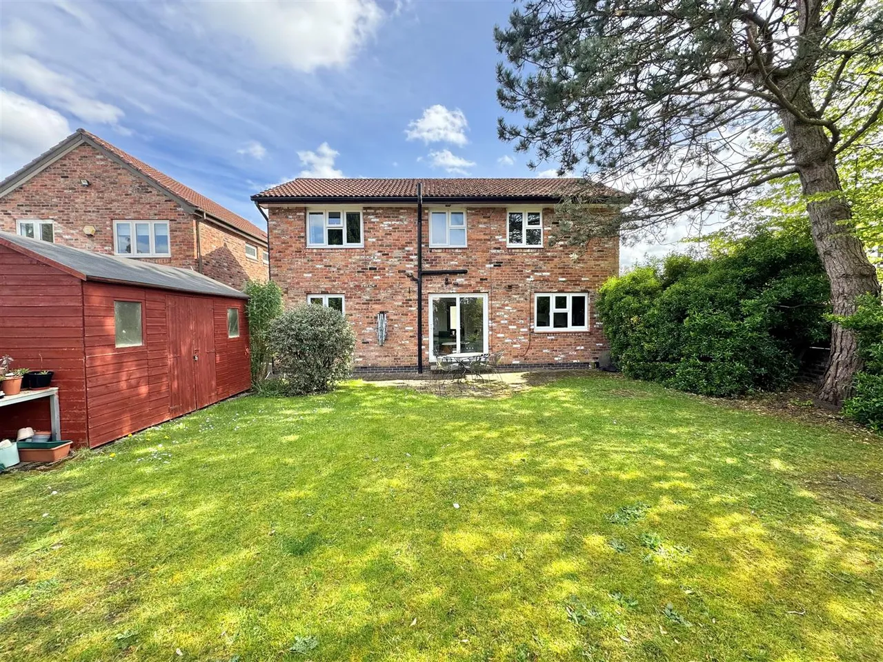 Birchwood Drive, Wilmslow, SK9, photo 3