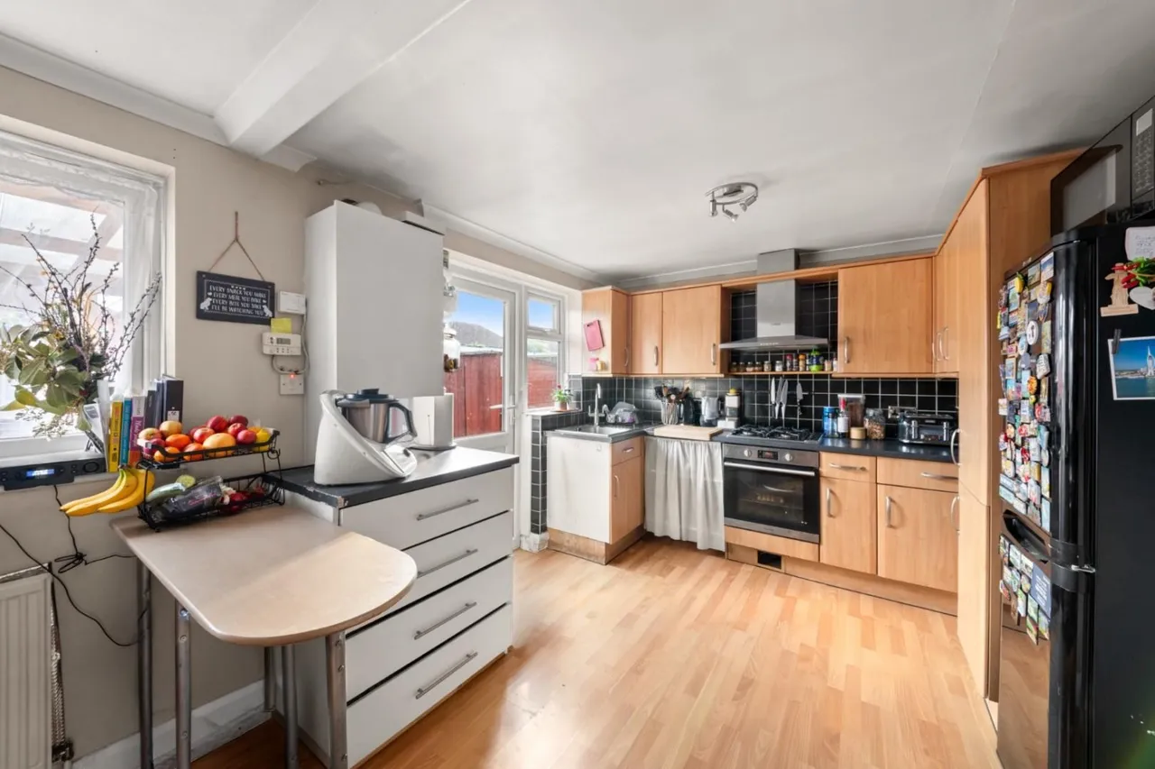 Granville Road, Hayes, UB3, photo 5