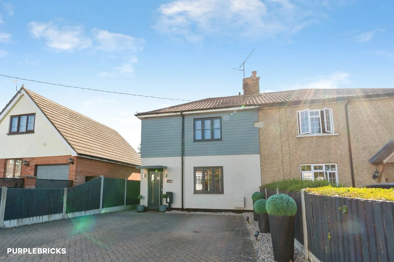 3 bed house for sale, Queens Road, Colchester, CO6