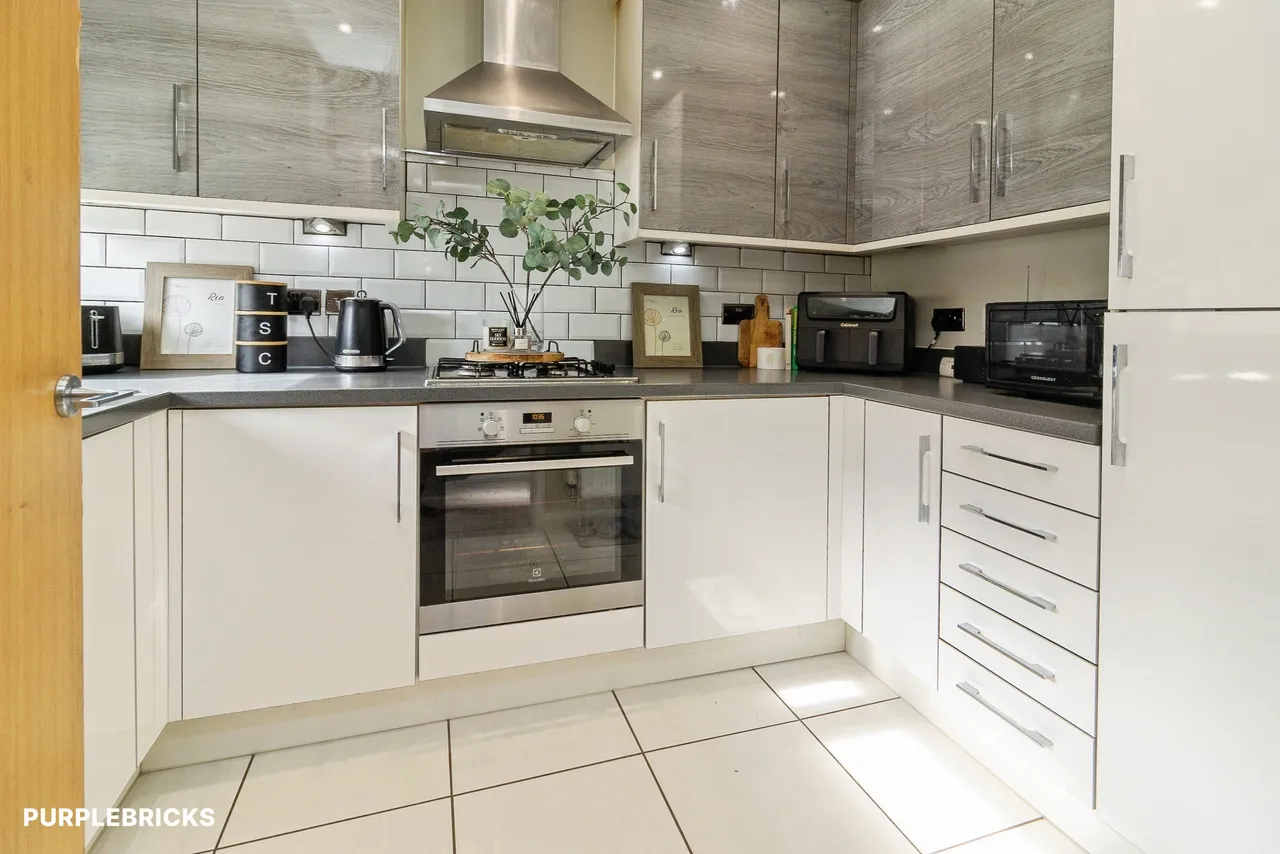 Mccowen Close, Luton, LU1, photo 5