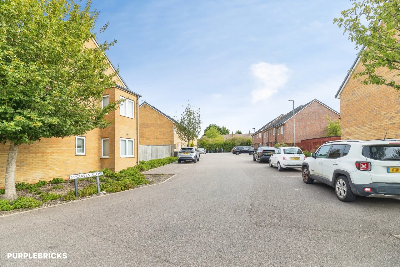 Mccowen Close, Luton, LU1, photo 2