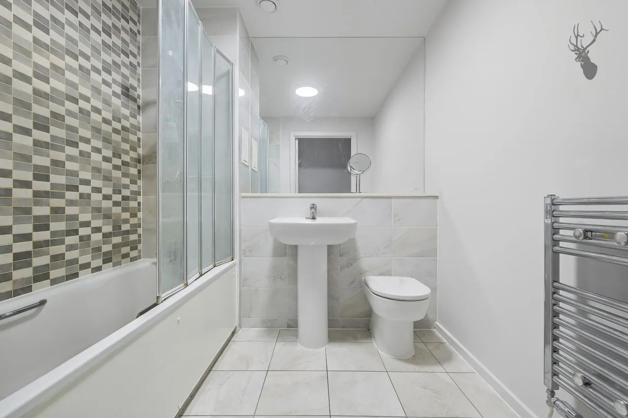 Vernon Road, London, E3, photo 10