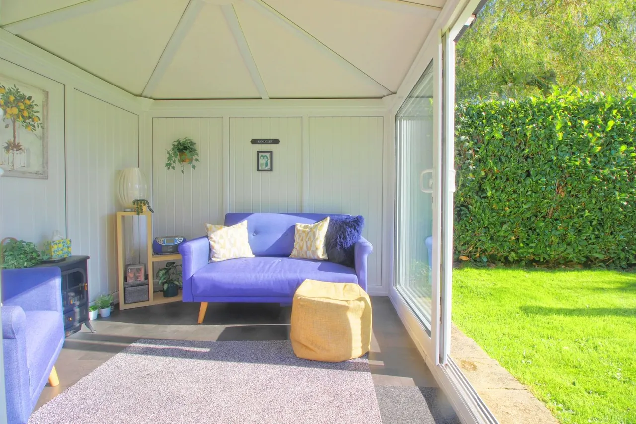 Hilderstone Road, Meir Heath, ST3, photo 15