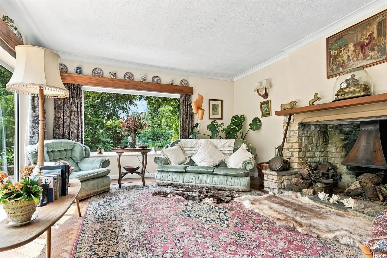 Stonefield Drive, Highworth, Highworth, photo 12