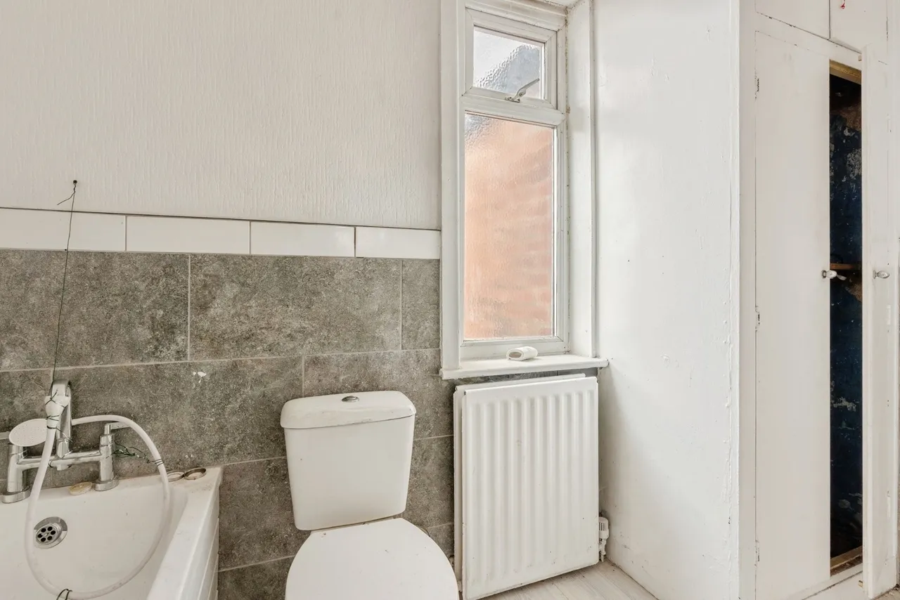 Cambridge Street, Brierfield, BB9, photo 12