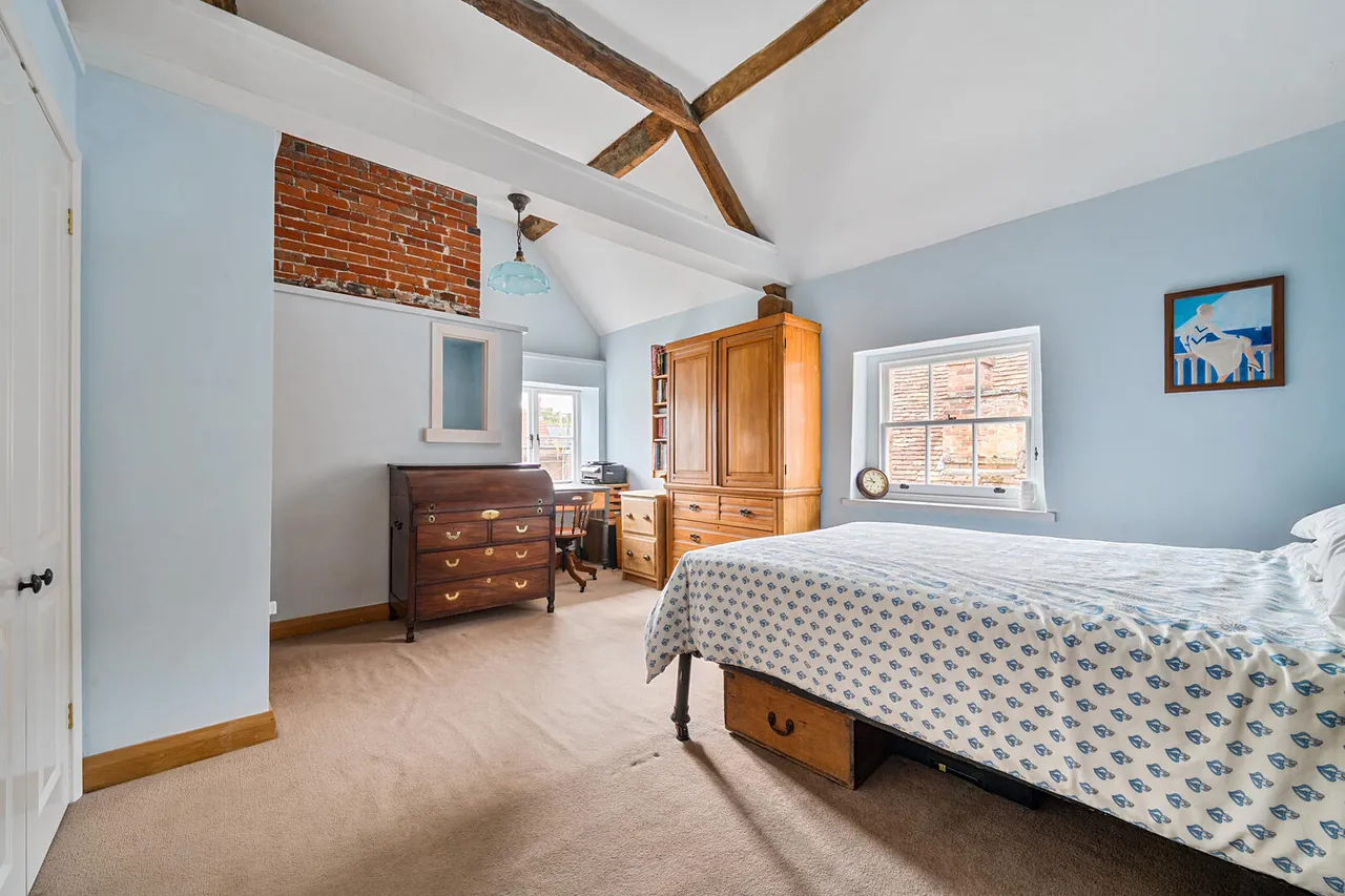 High Street, Market Lavington, SN10, photo 6
