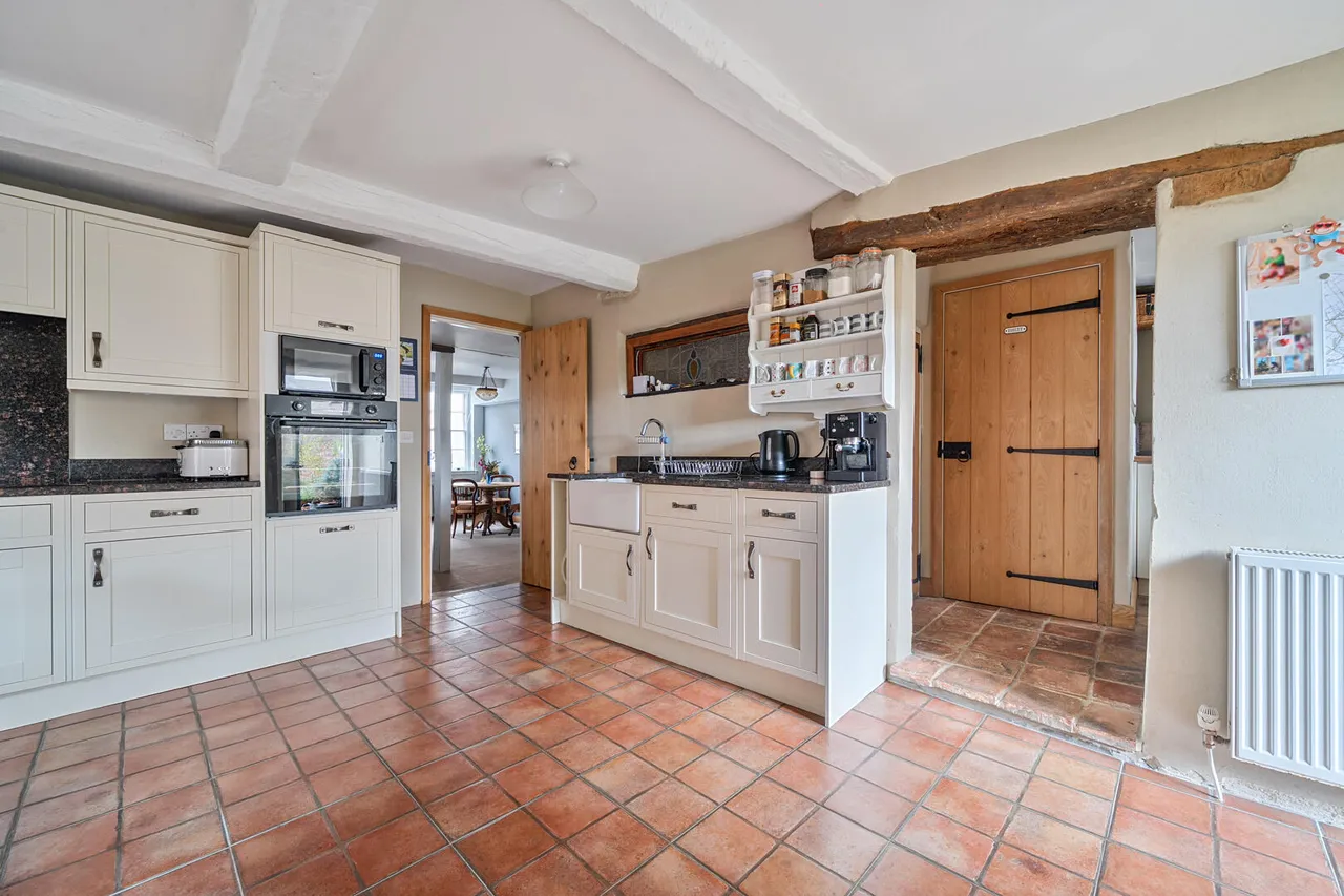 High Street, Market Lavington, SN10, photo 3