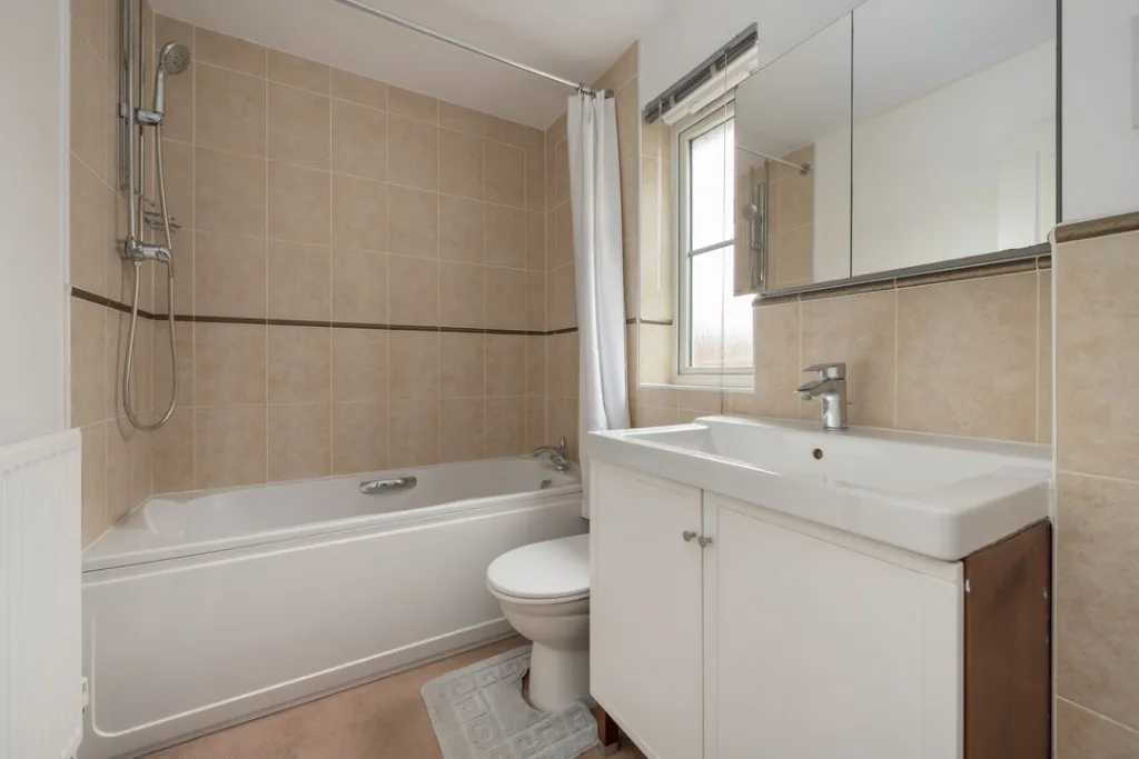 Thistle Drive, Whitstable, photo 14