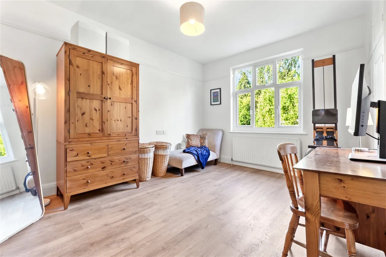 Warren Avenue, Bromley, BR1, photo 18