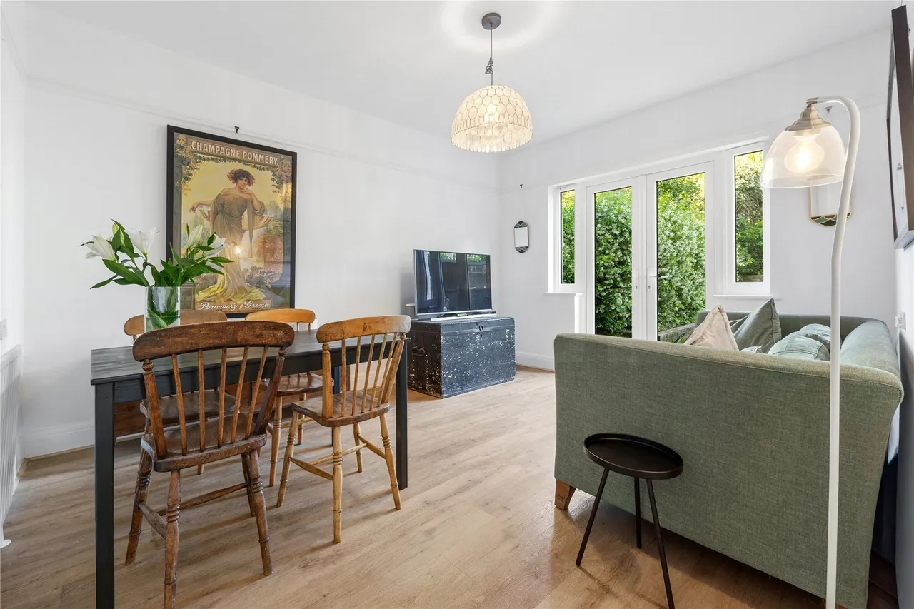 Warren Avenue, Bromley, BR1, photo 5