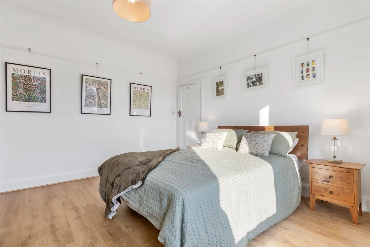Warren Avenue, Bromley, BR1, photo 22