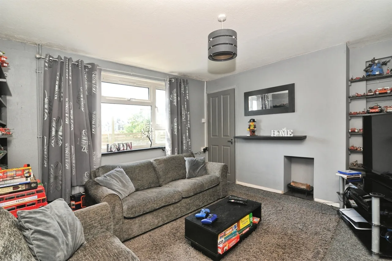 Abergavenny Road, Lewes, BN7, photo 3