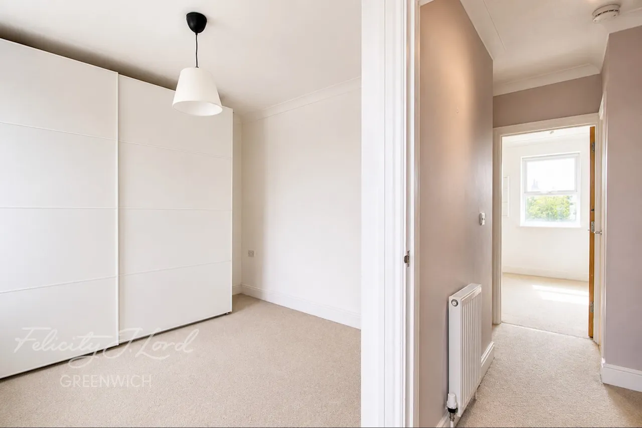 Enderby Street, SE10, photo 4