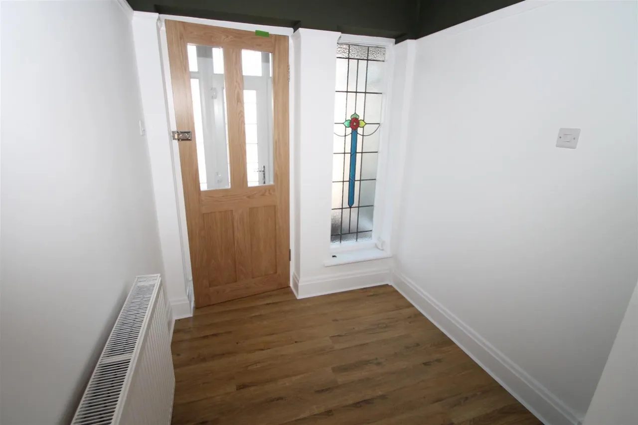 Manor Lane, Halesowen, photo 17