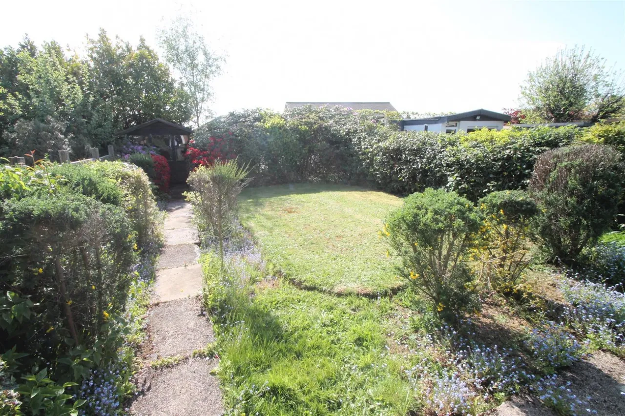 Manor Lane, Halesowen, photo 24