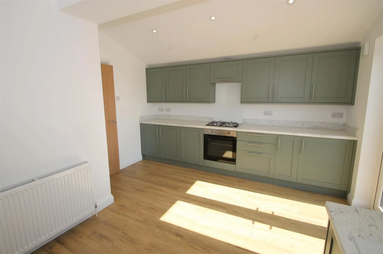 Manor Lane, Halesowen, photo 15