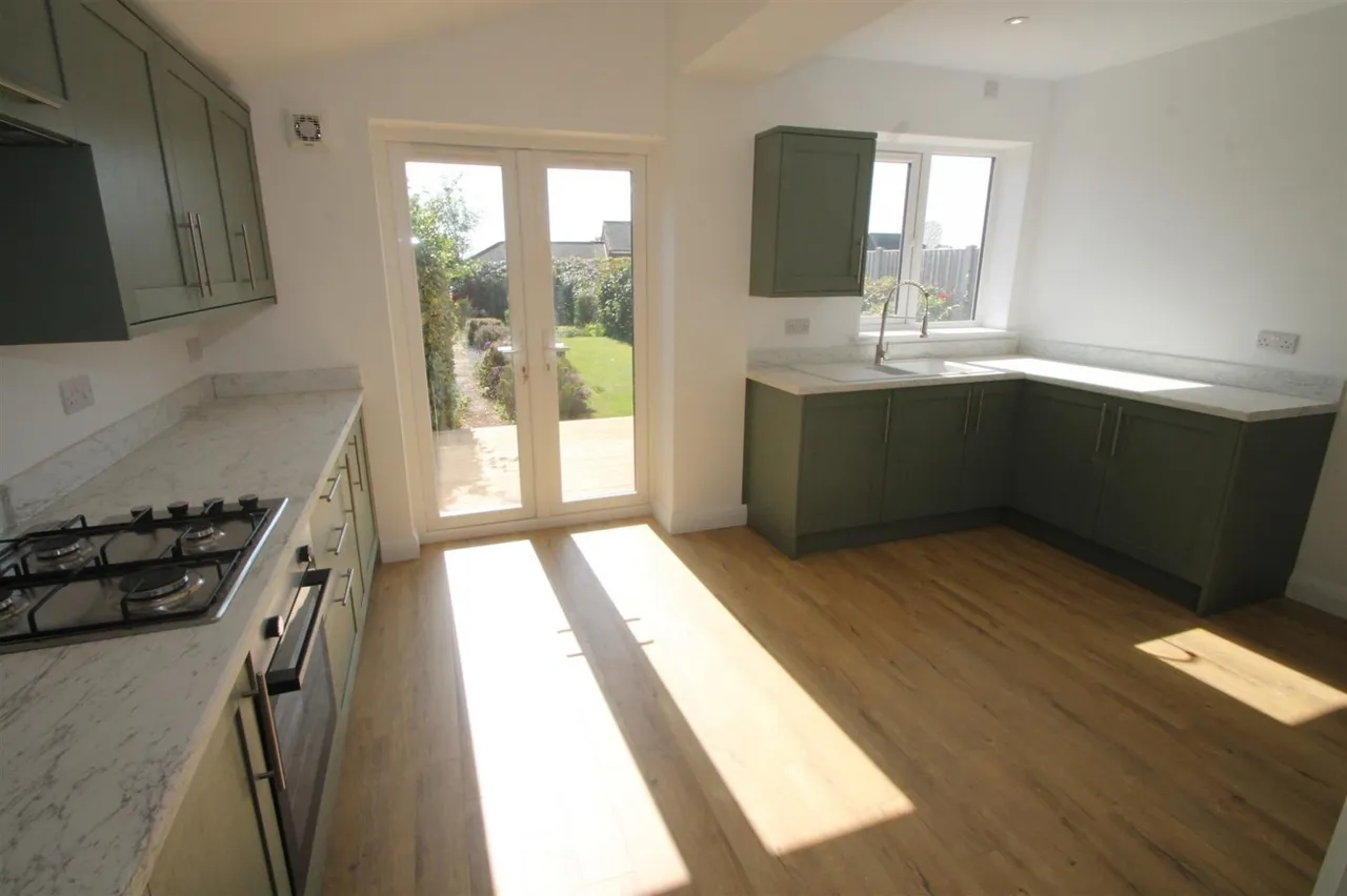 Manor Lane, Halesowen, photo 14