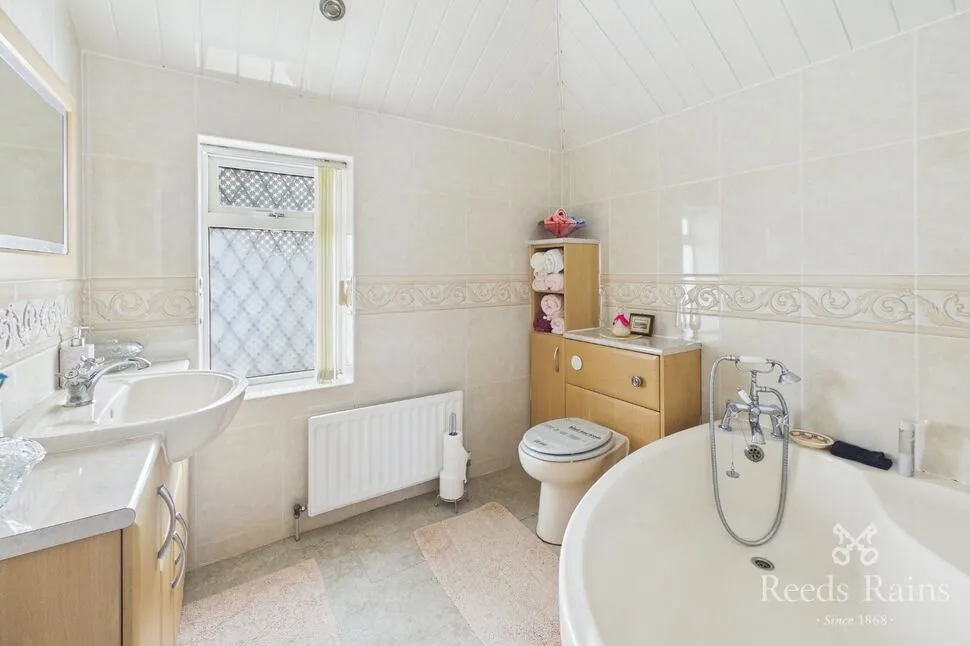 Wheatcroft, Castleford, West Yorkshire, WF10, photo 9