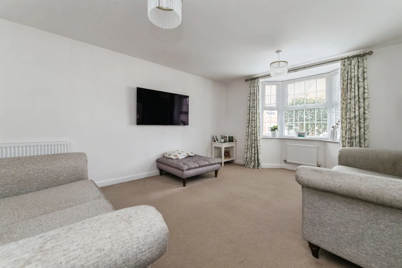 Trott Close, Cullompton, EX15, photo 15