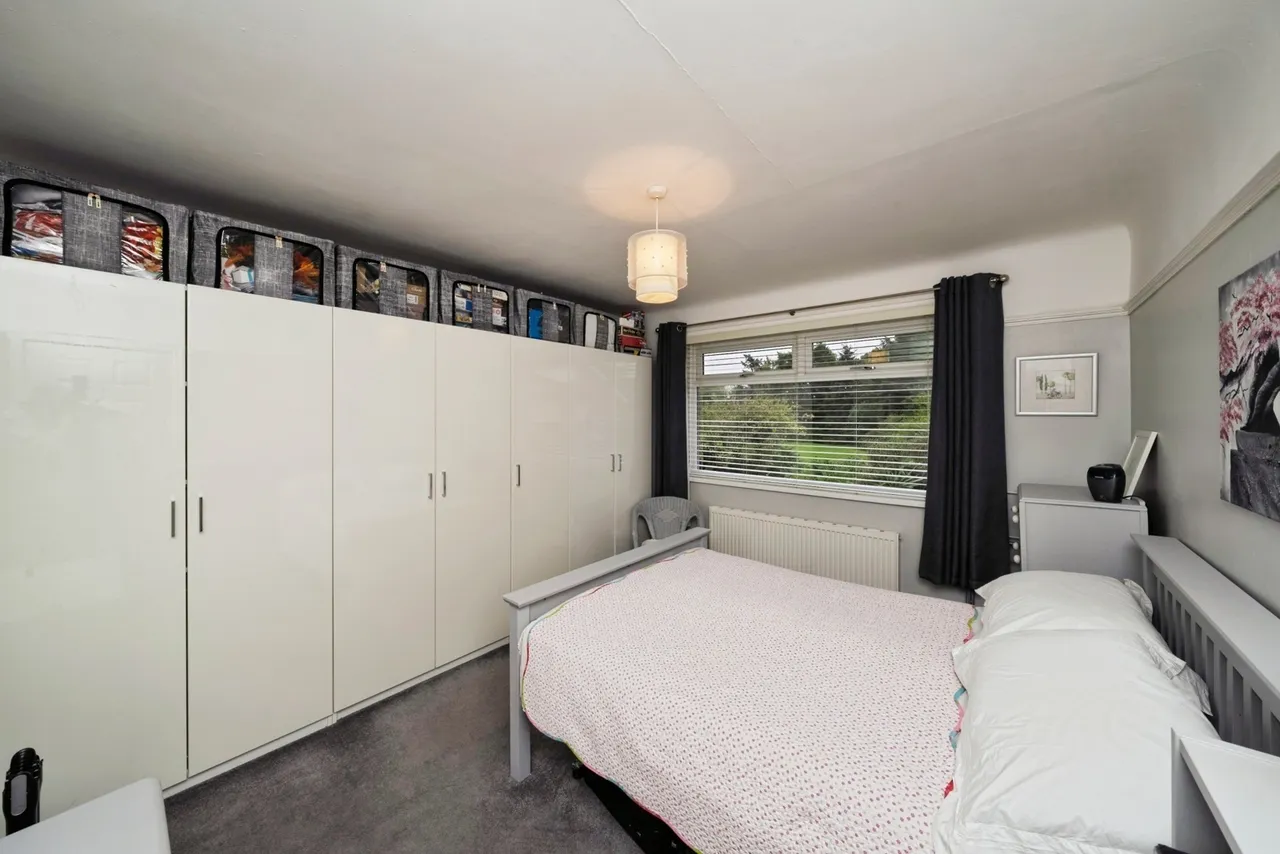 Clydesdale, Whitby, CH65, photo 11
