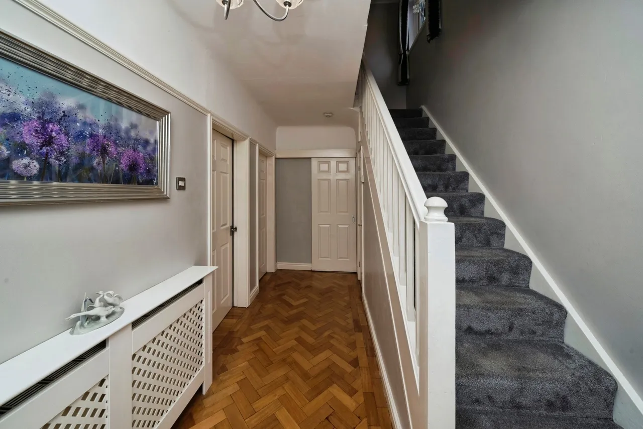 Clydesdale, Whitby, CH65, photo 15