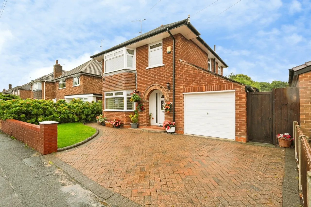 Clydesdale, Whitby, CH65, photo 16