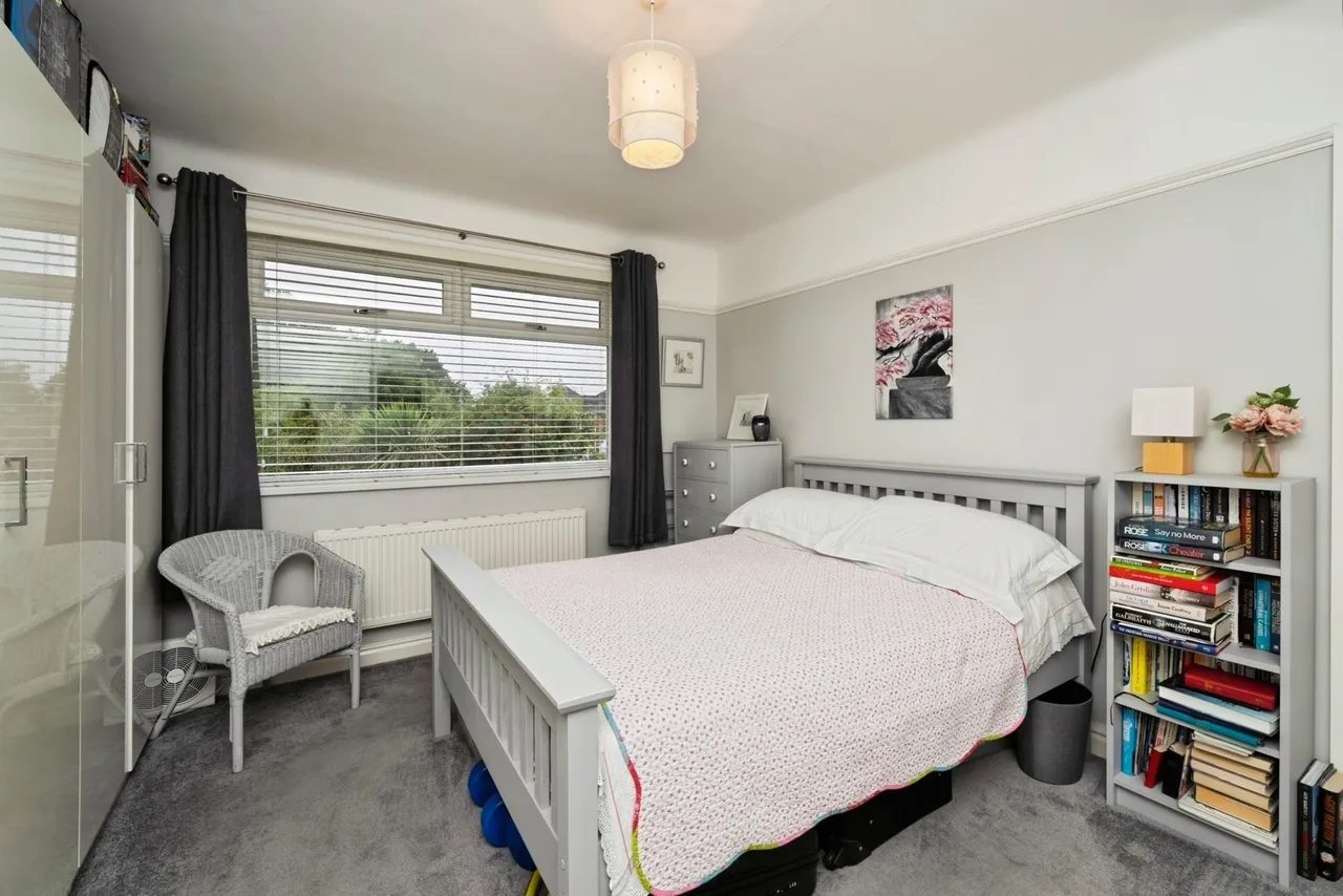 Clydesdale, Whitby, CH65, photo 12