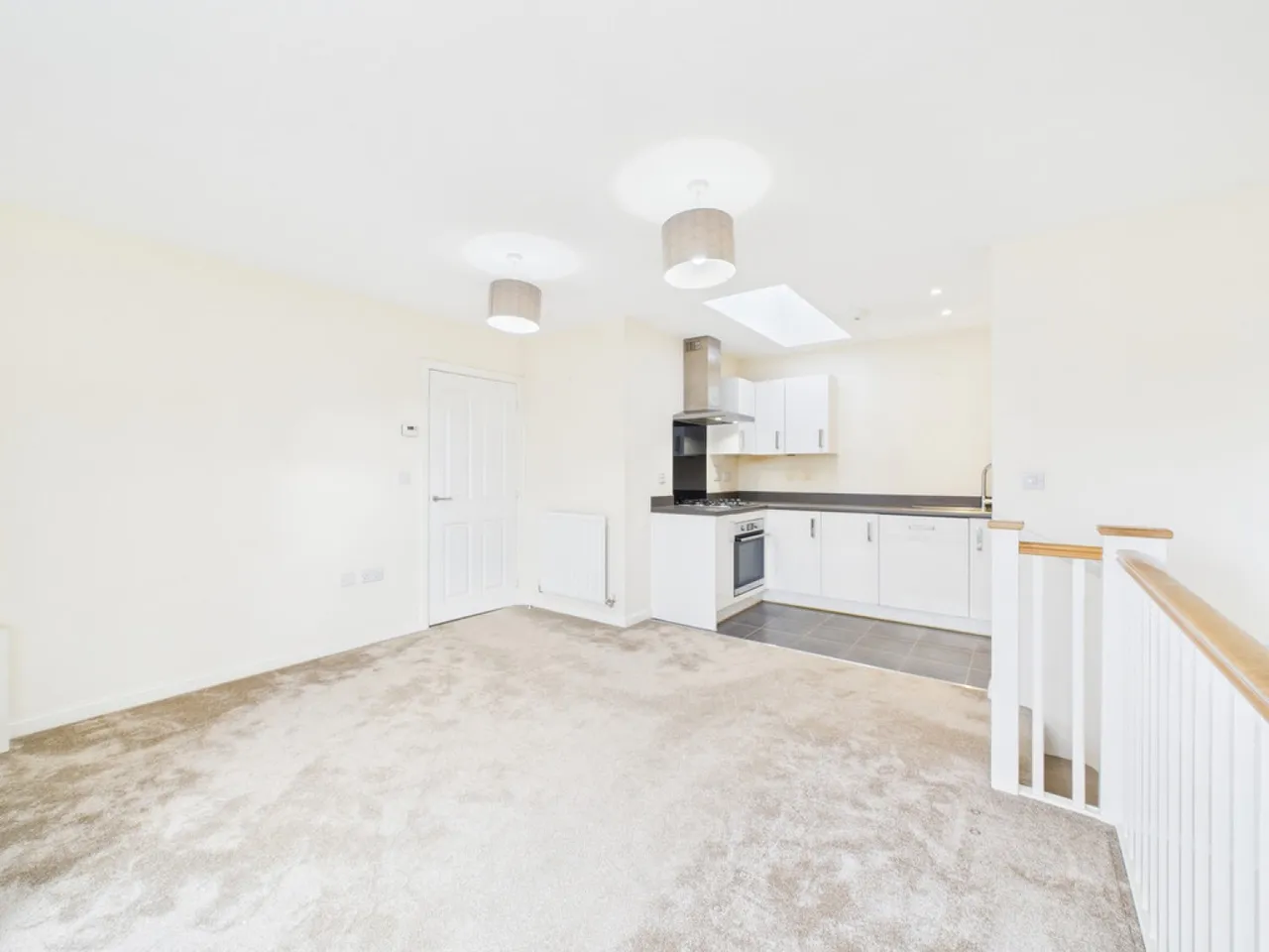 Ellis Road, Broadbridge Heath, photo 9