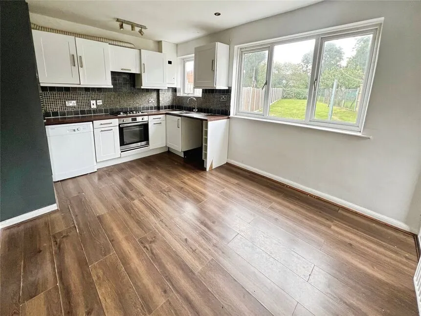 St. Cuthberts Crescent, Albrighton, Shropshire, WV7, photo 4