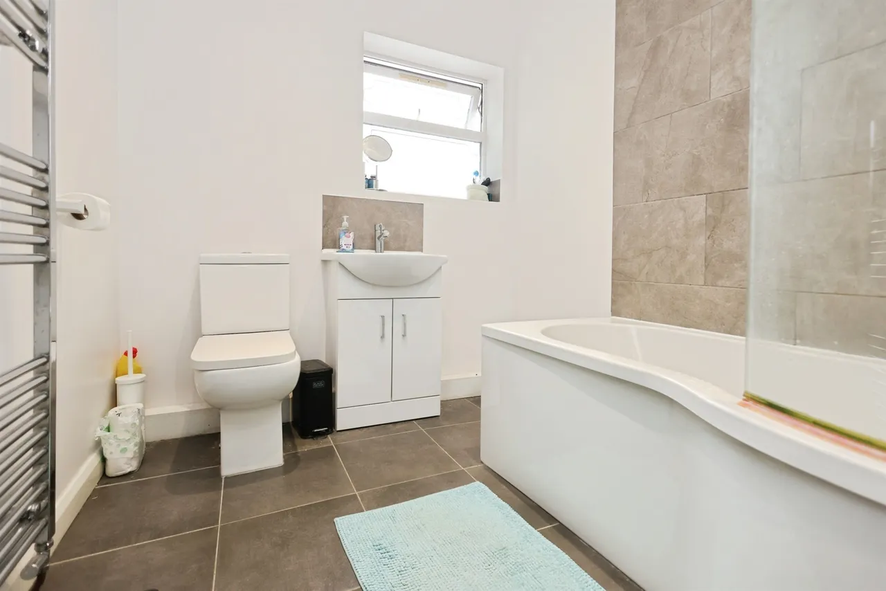 Beecher Street, Halesowen, B63, photo 8