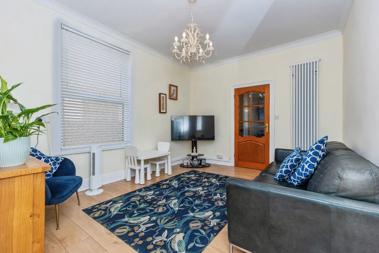 Coldstream Street, Llanelli, SA15, photo 7