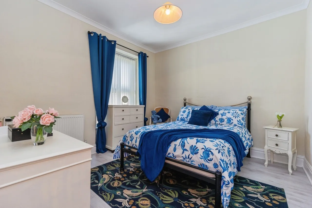 Coldstream Street, Llanelli, SA15, photo 12