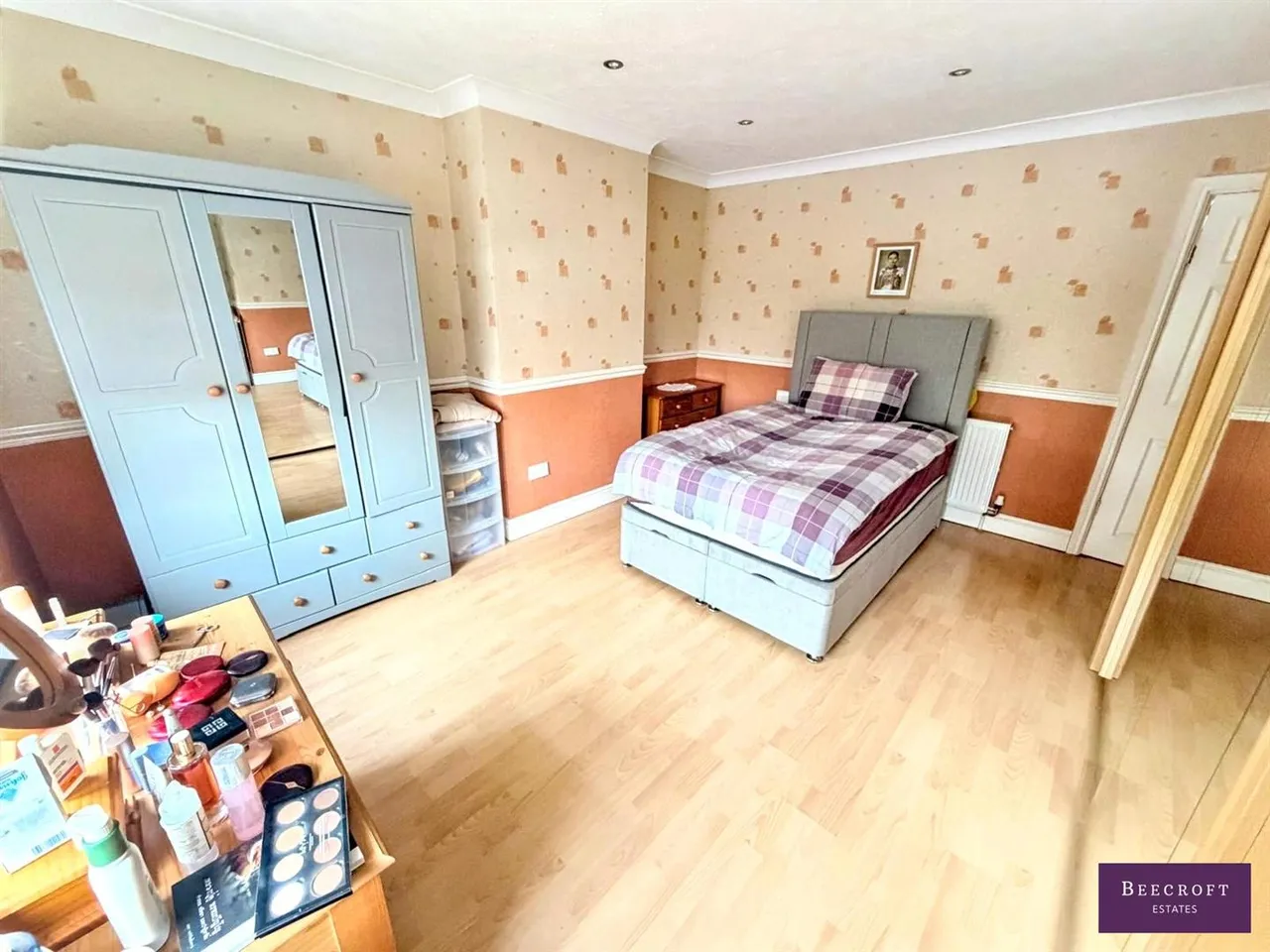 Pontefract Road, Cudworth, photo 4